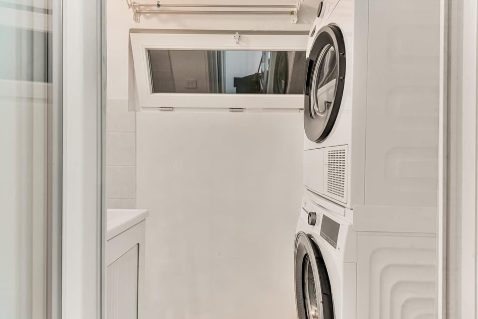 Golden Luxe - Modern Apartment next the beach Apartment in Viareggio