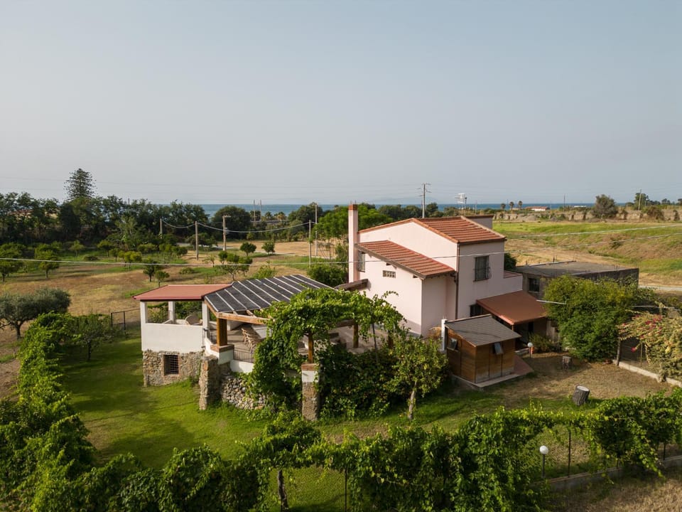 Property building, Natural landscape, Sea view