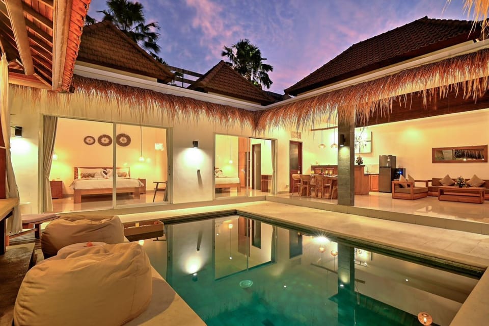 Patio, Living room, Seating area, Pool view, Swimming pool, sunbed