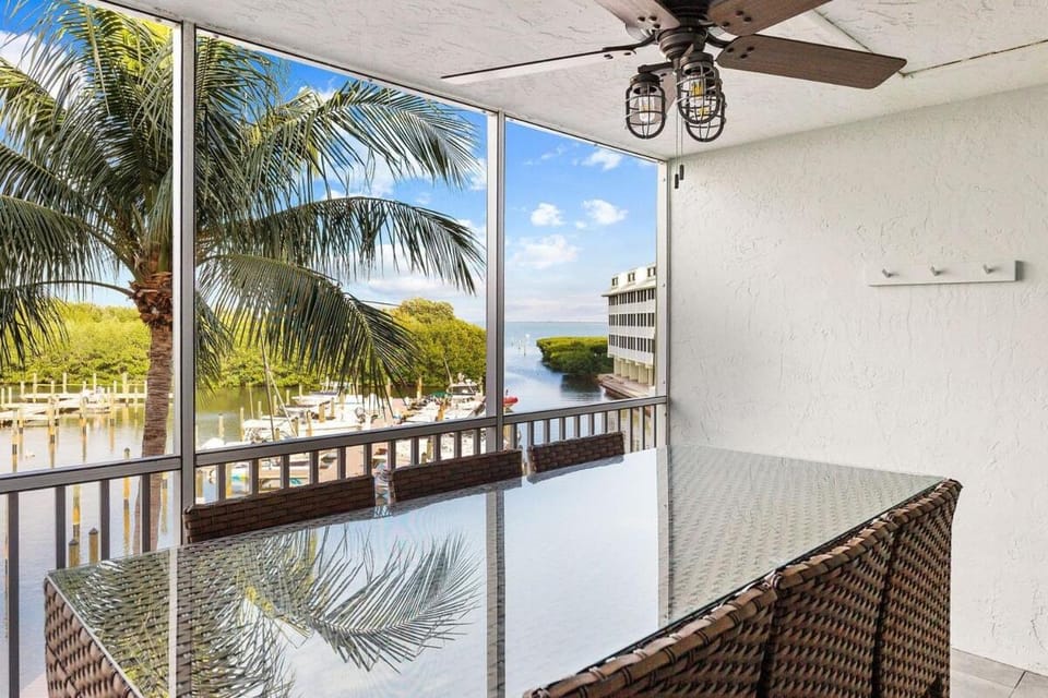Bayside Villa 4208- Captiva One Bedroom Deluxe Residence House in Sanibel Island