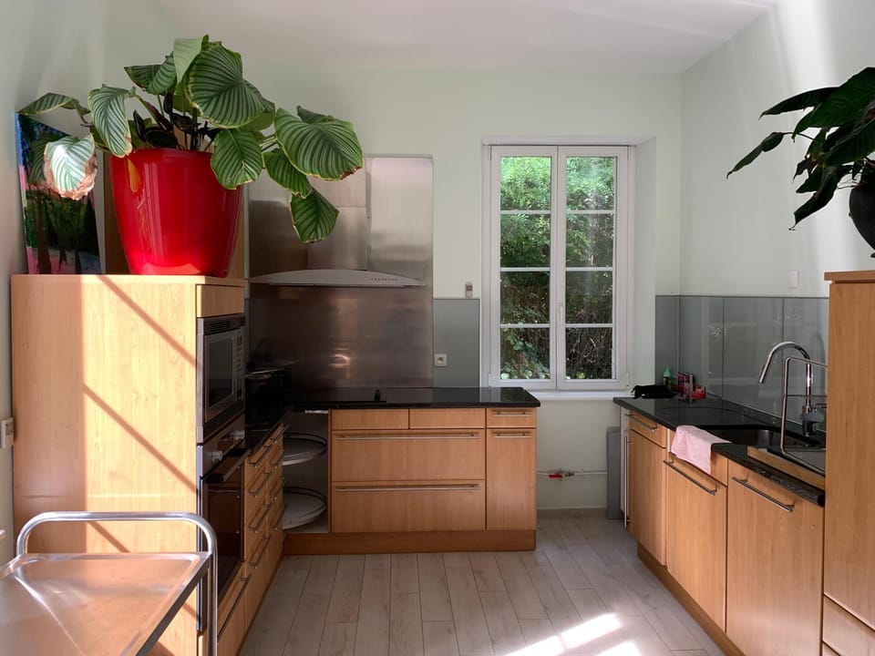 Coffee/tea facilities, Kitchen or kitchenette