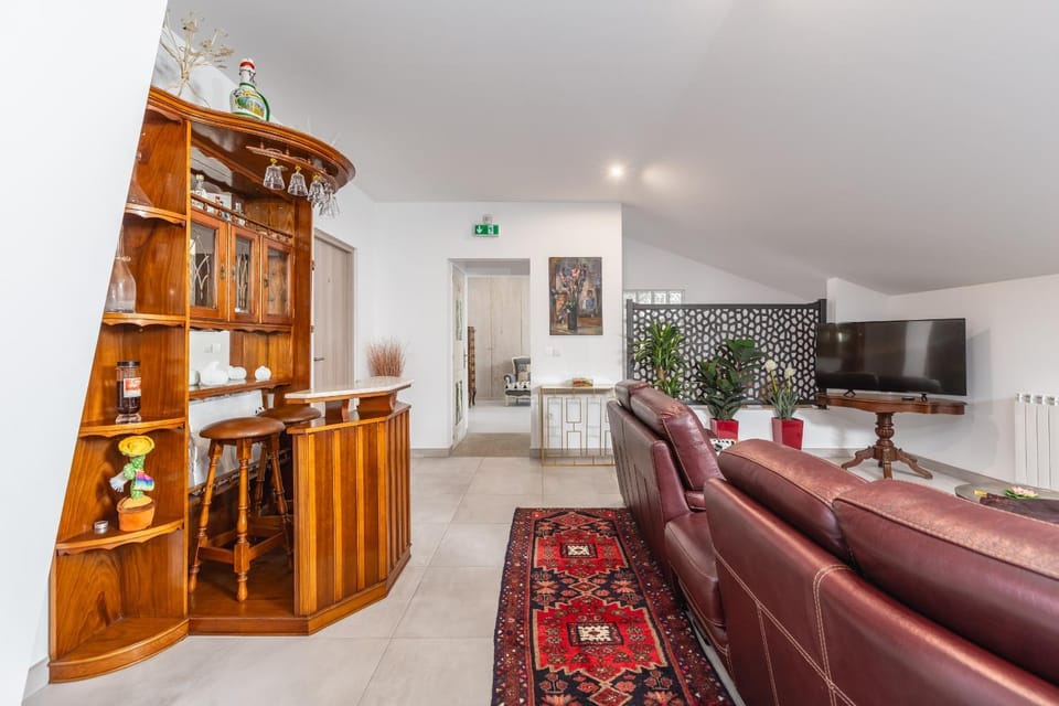 Communal lounge/ TV room, Living room