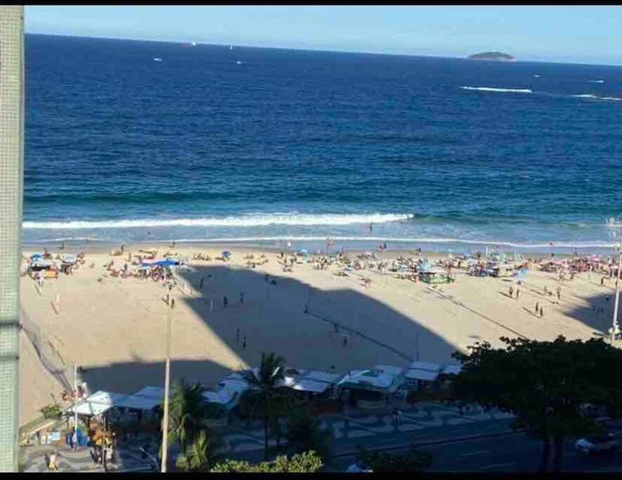 Nearby landmark, Day, People, Natural landscape, Beach, Sea view, sunbed