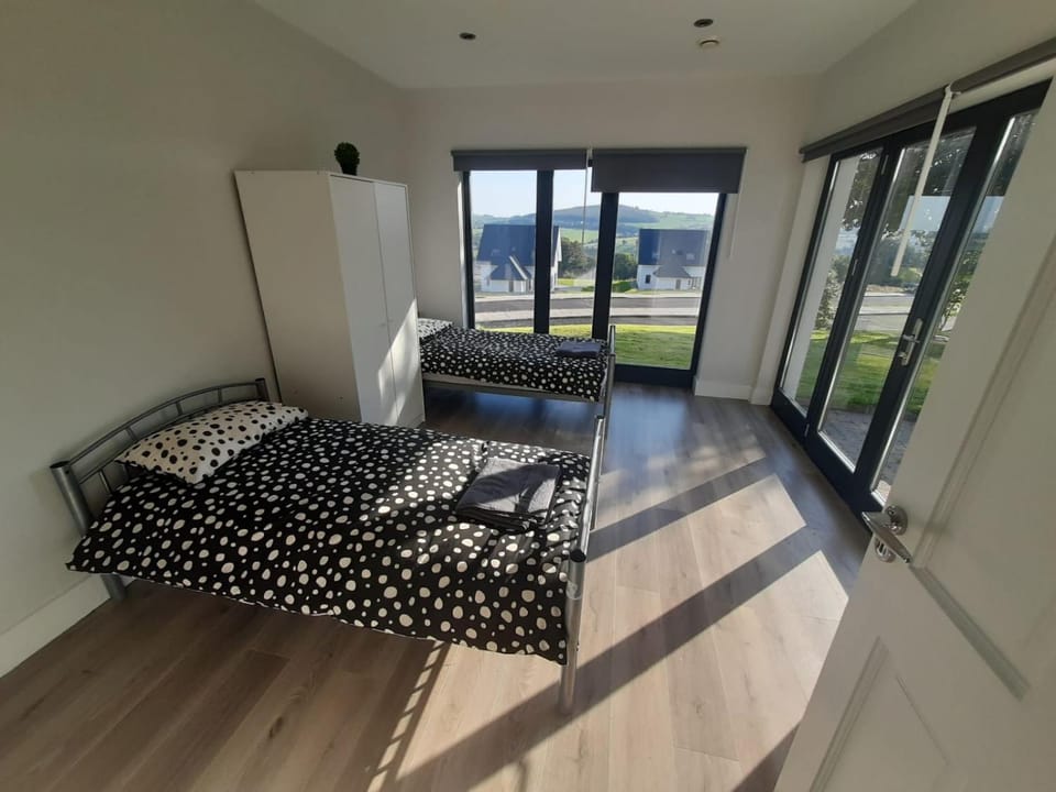 Gorey Private Lodging & Holiday Mansion Apartment in Wicklow, Co. Wicklow, Ireland