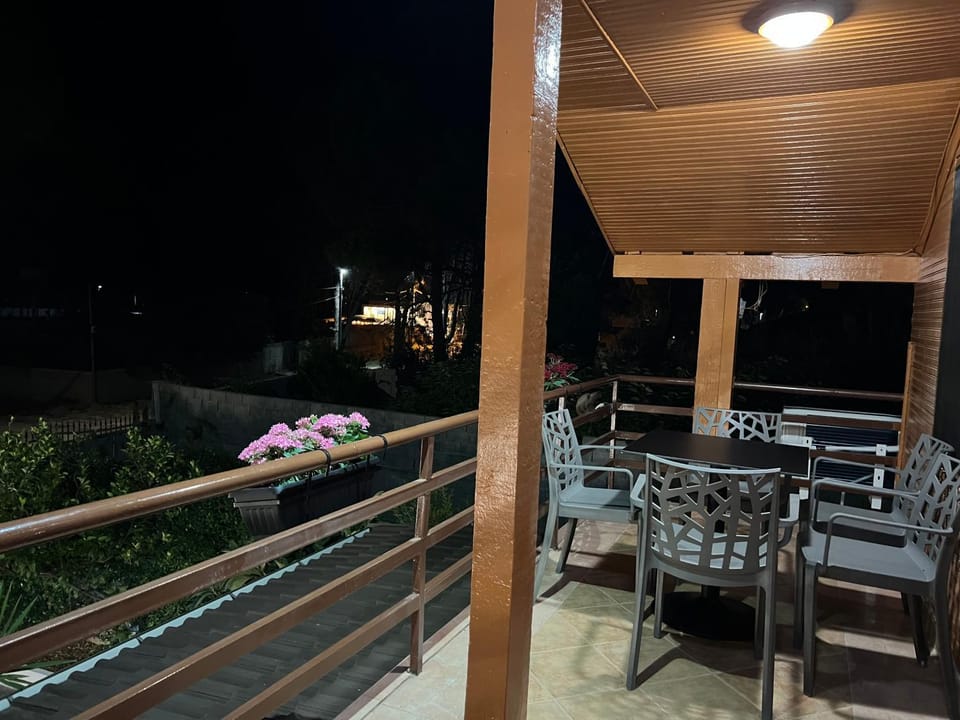 Patio, Balcony/Terrace, Dining area