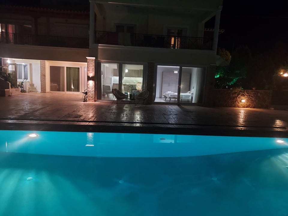 Luxury Arartments Tzemi House in Peloponnese Region
