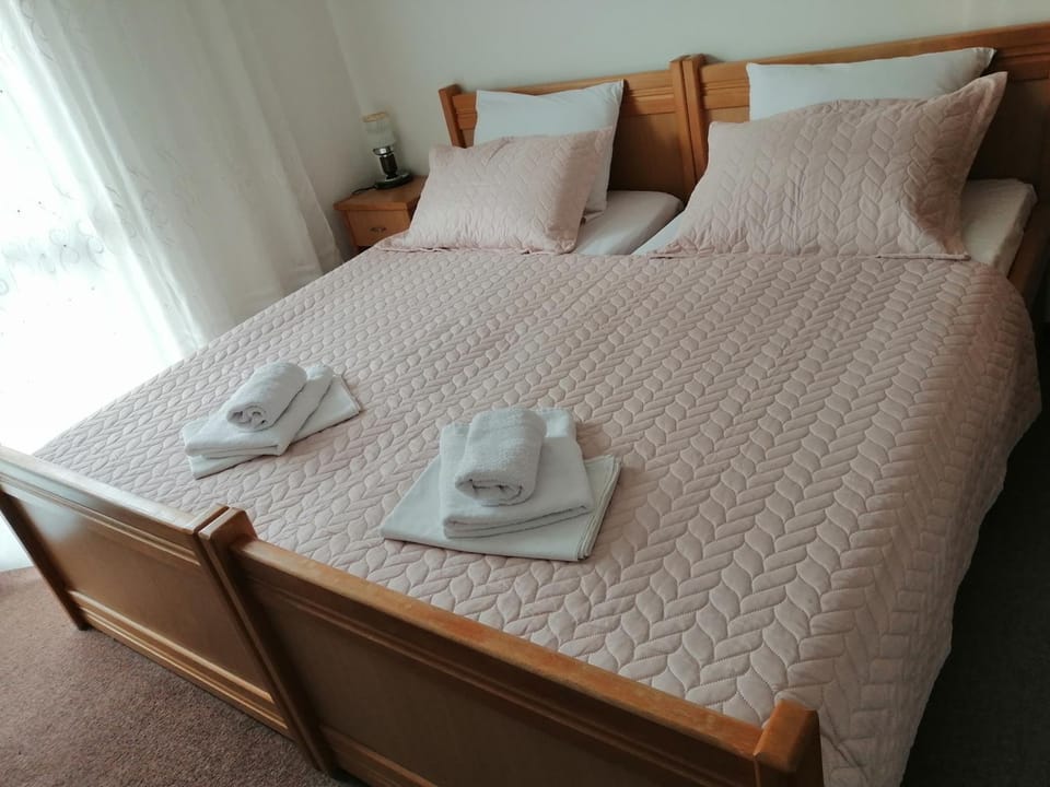 Apartman Maki Apartment in Kotor Municipality