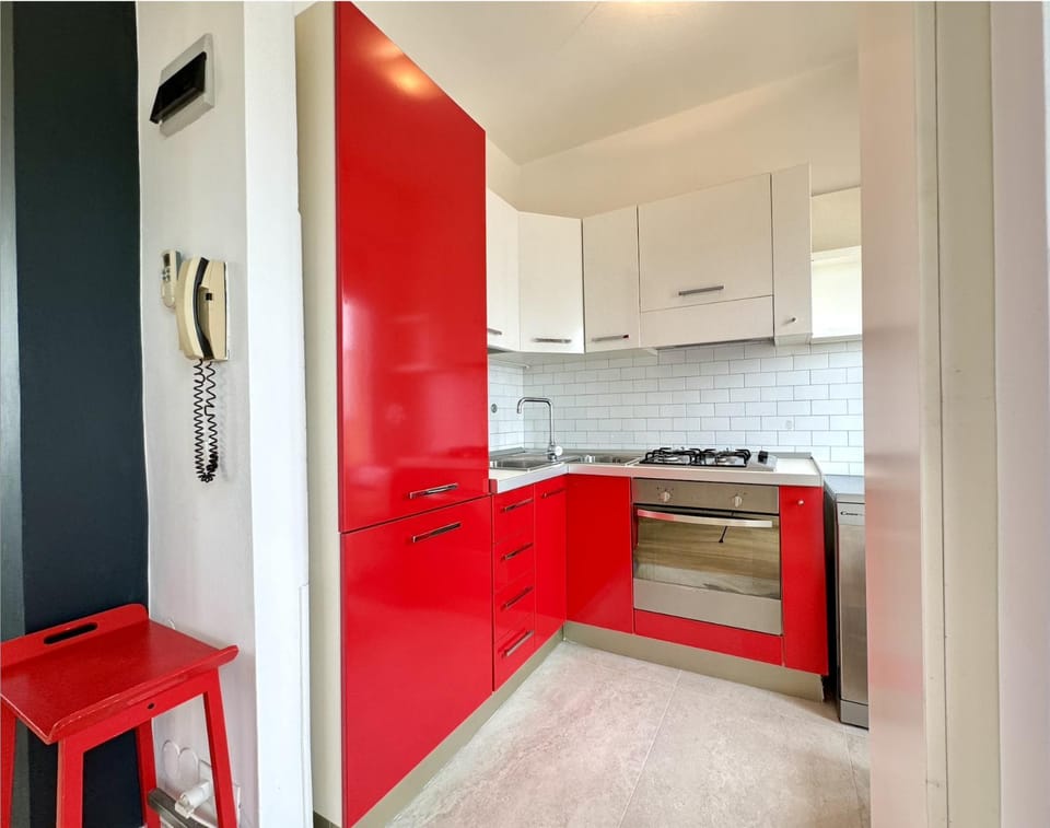 Kitchen or kitchenette, stove
