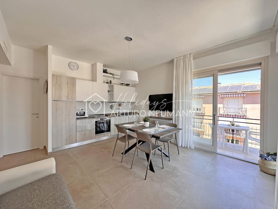 TV and multimedia, Kitchen or kitchenette, Living room, Seating area, Dining area, dishwasher, oven, stove