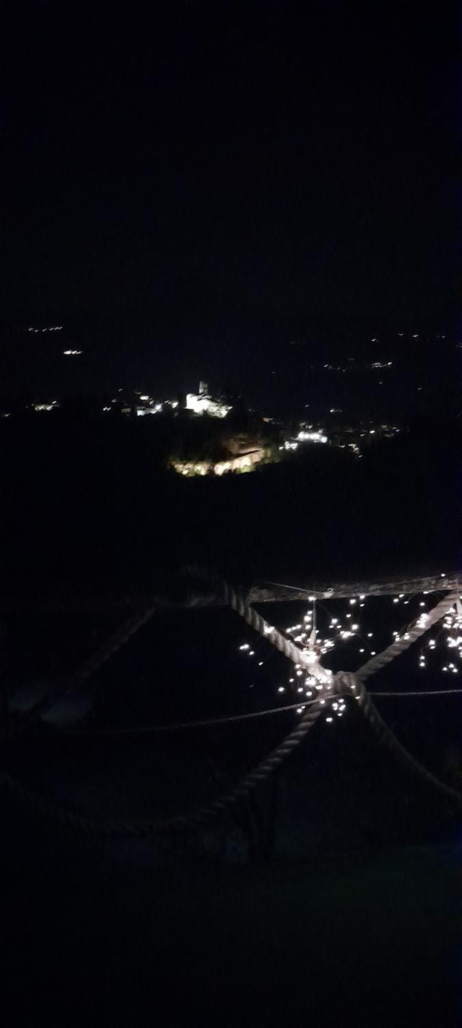 La fatina Lodge Luxury tent in Barga