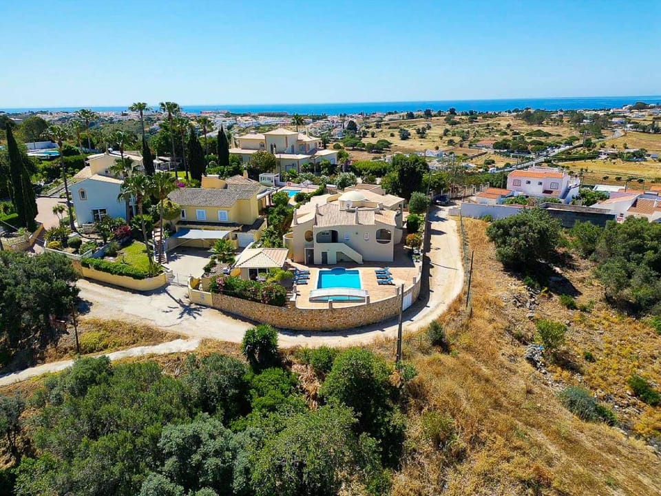 Villa Matibora by HelloVacations Villa in Guia