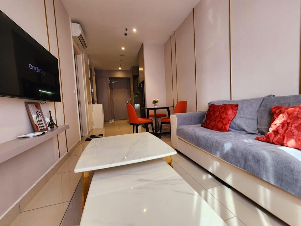 Luxury DoubleTree Hill10 Residence at i-City , free parking H2901 Apartment in Selangor, Malaysia