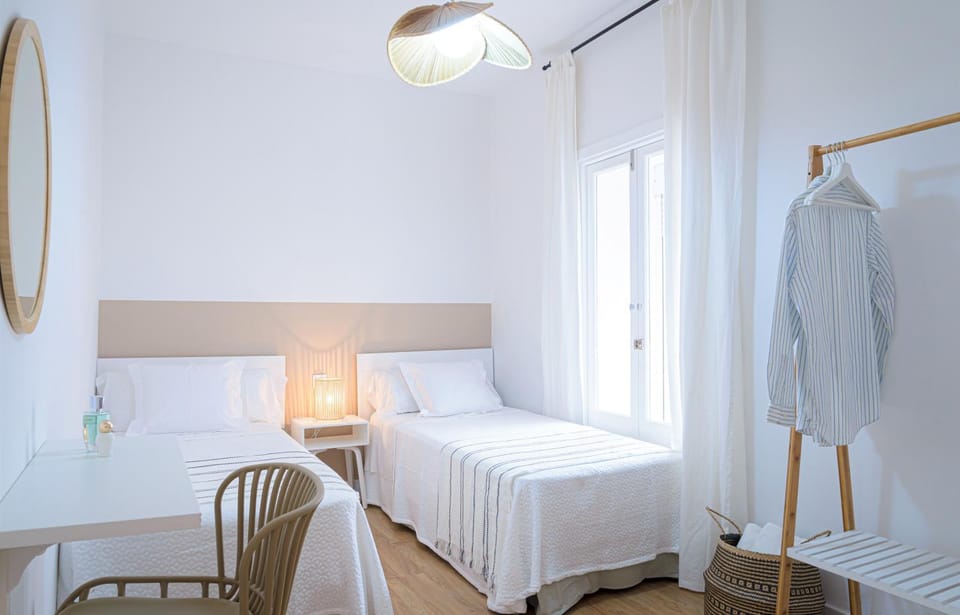 Hostal La Calzada Bed and Breakfast in Tarifa