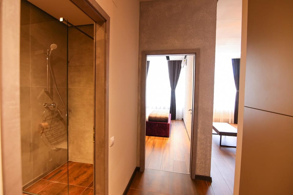 Shower, Bathroom, wardrobe