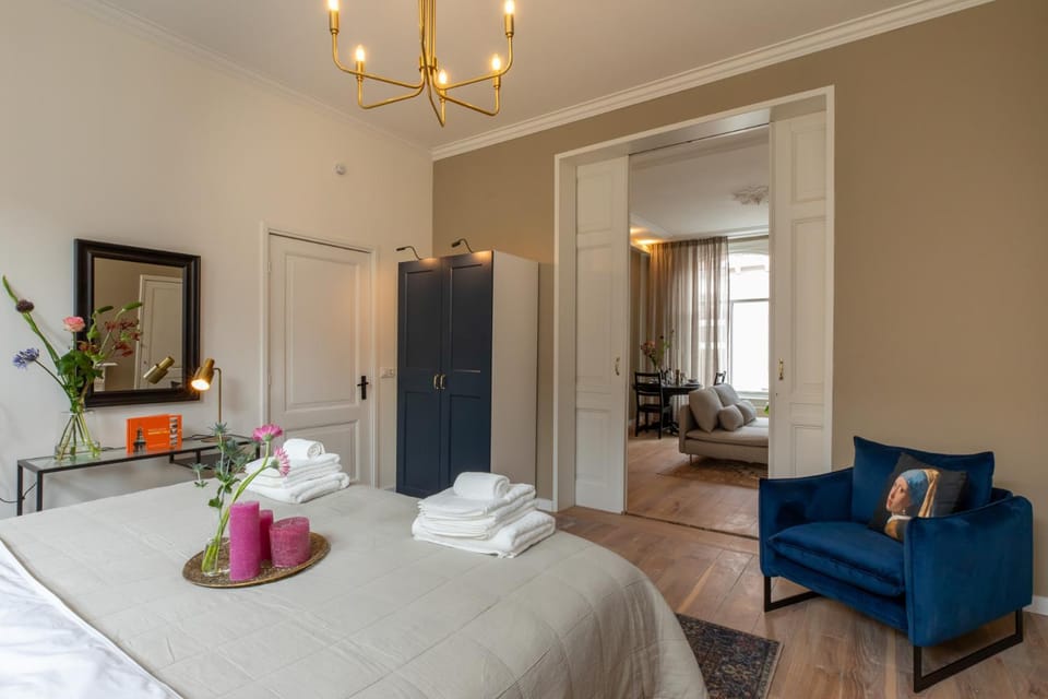 Bed, Photo of the whole room, Bedroom, internet, towels