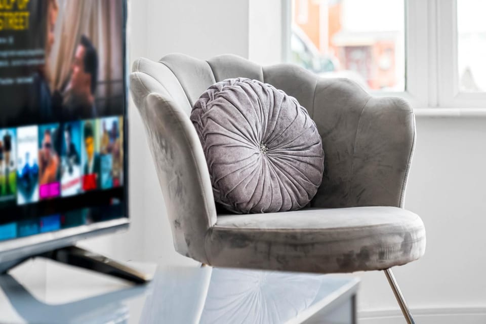 TV and multimedia, Living room, Seating area