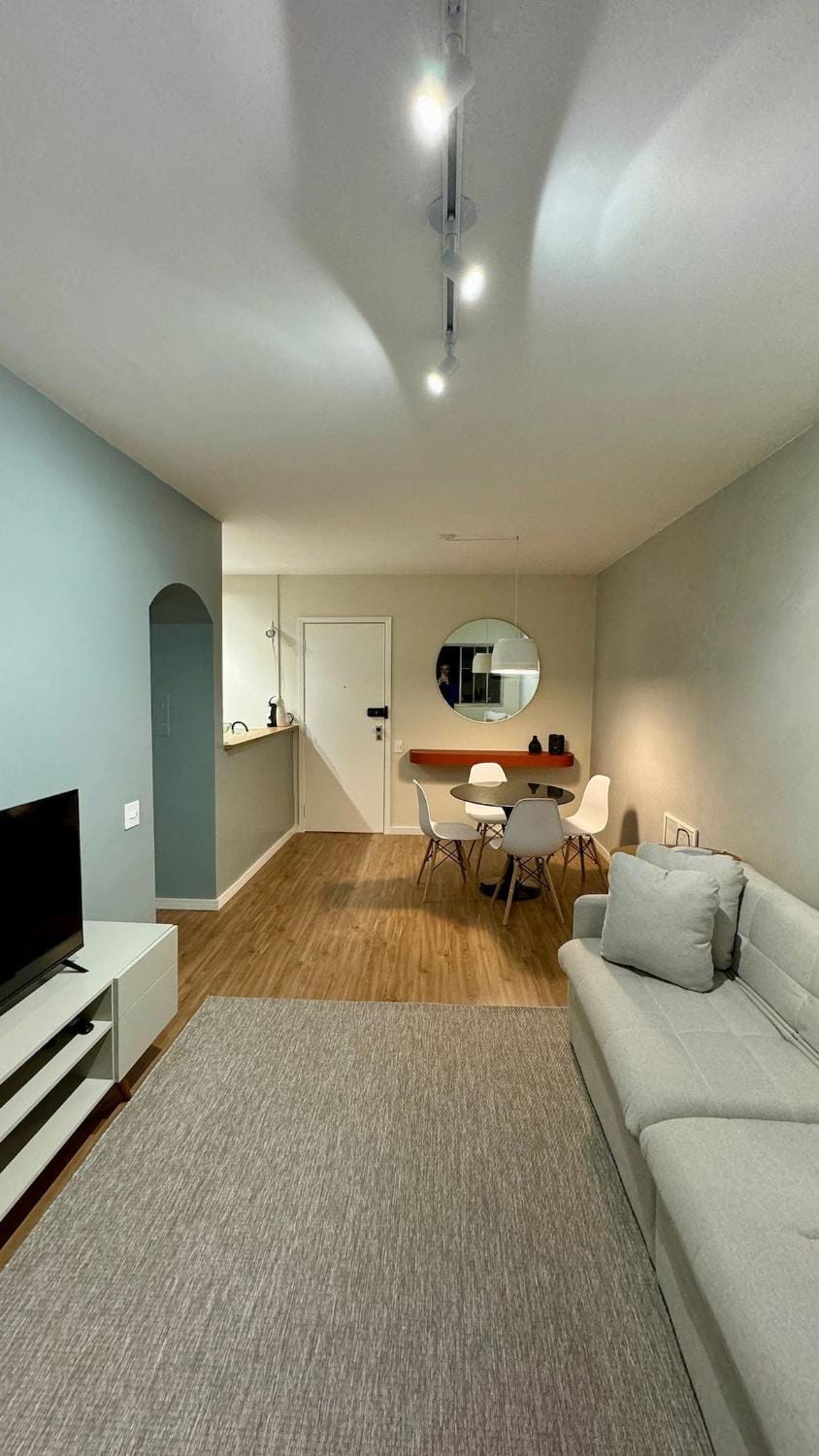 Living room, Photo of the whole room