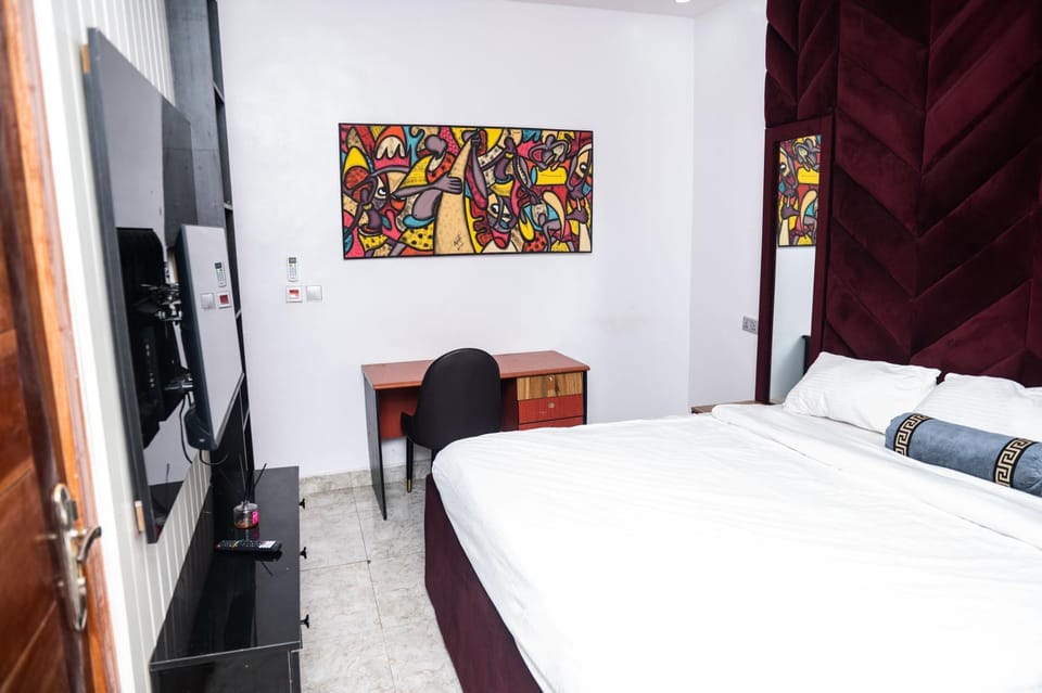 MIJL RESIDENCE - 4 bedroom with pool, Ps5, snooker in lekki Apartment in Lagos, Nigeria