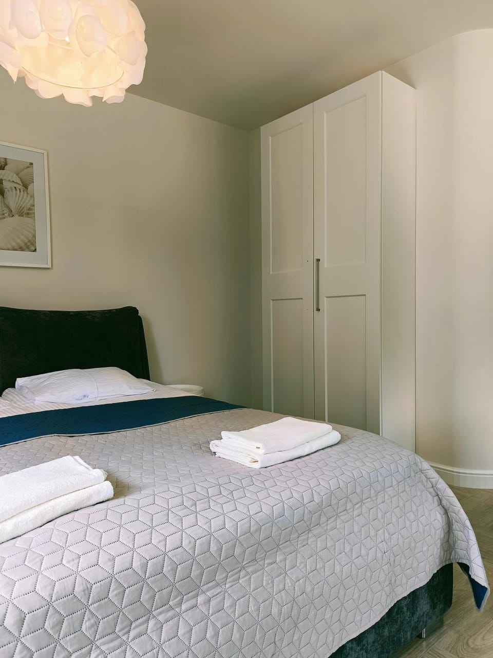 Bed, Photo of the whole room, Bedroom, towels, wardrobe