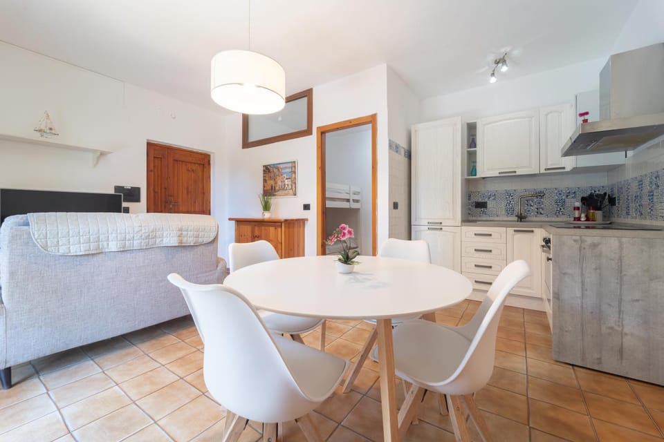 Kitchen or kitchenette, Living room, Dining area, dishwasher, stove