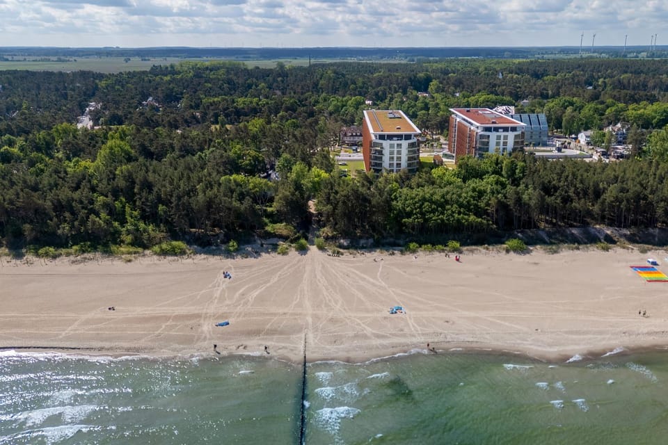 Prestige Gold 620 - tuż przy plaży - BASEN, sauna, jacuzzi w cenie pobytu - VI piętro z widokiem na morze Apartment in West Pomeranian Voivodeship, Poland