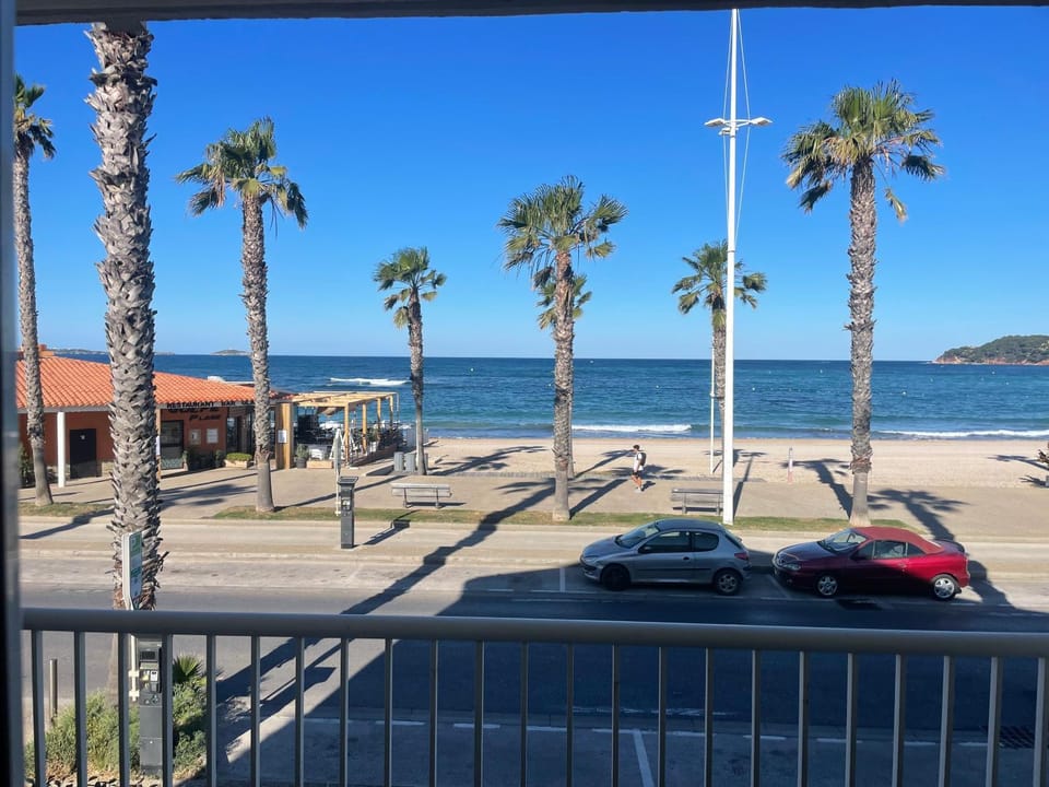 la plage Apartment in Six-Fours-les-Plages