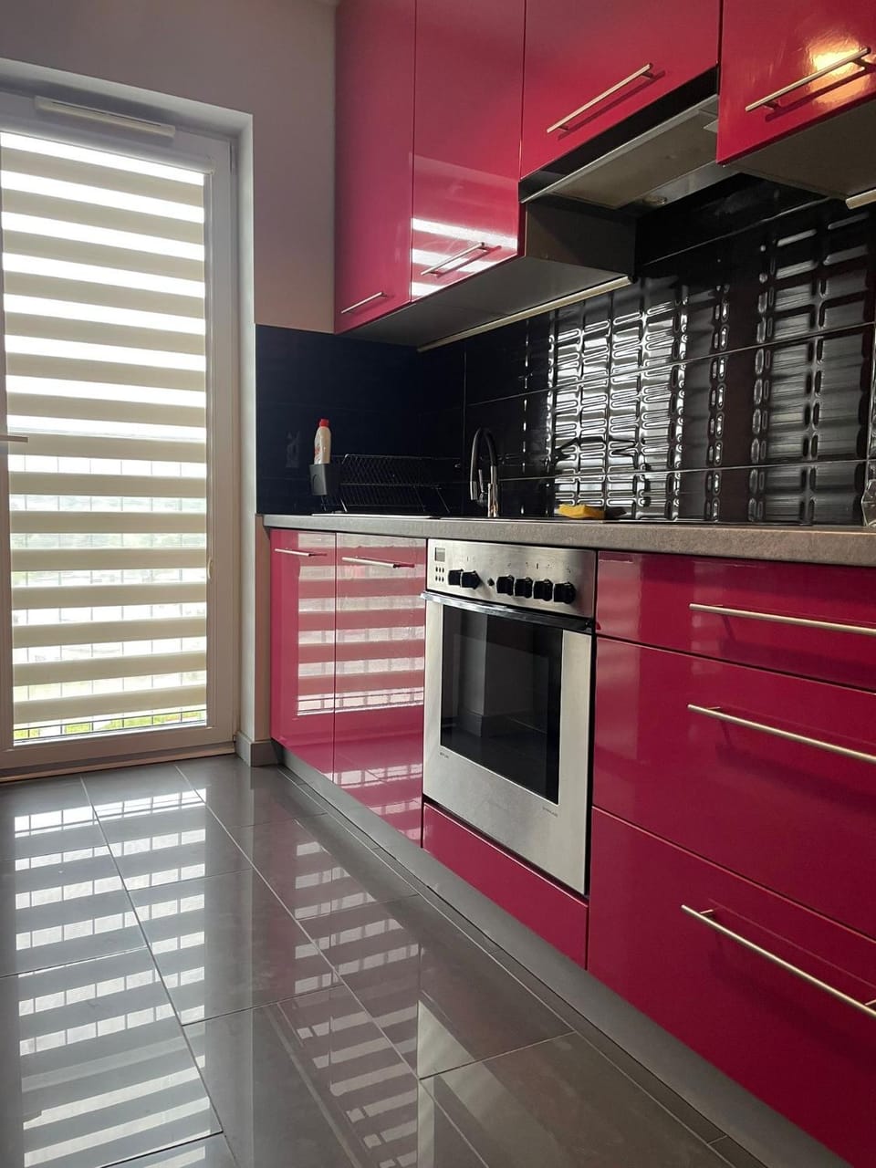 Kitchen or kitchenette, dishwasher, pet friendly, stove