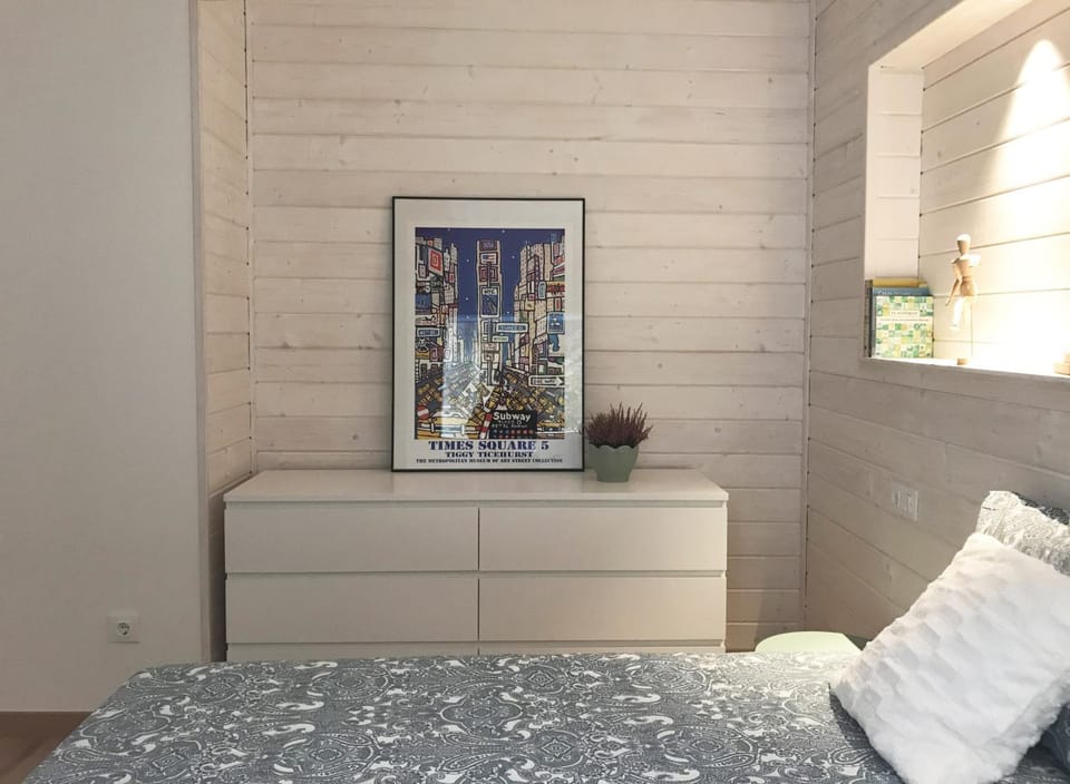 Photo of the whole room