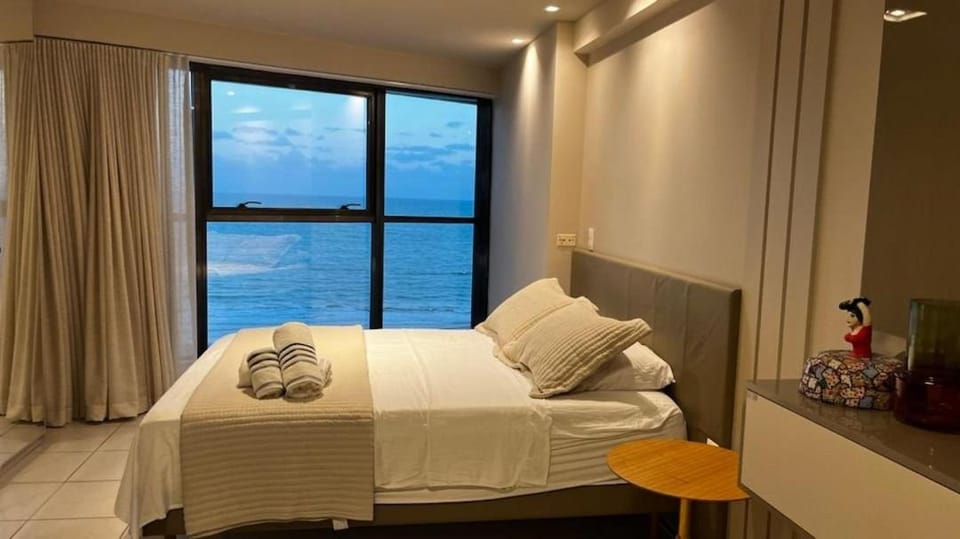 Beach Class Internacional - Studio Vista Mar em Boa Viagem por Yolo House in Recife