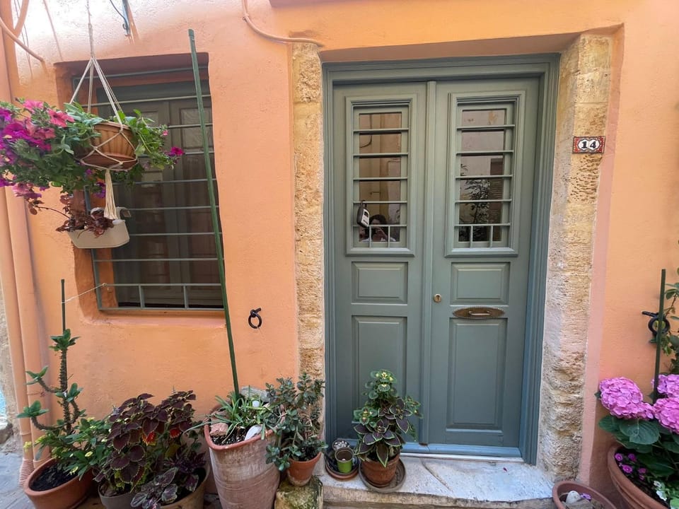 Chania Cozy Studios Apartment in Chania