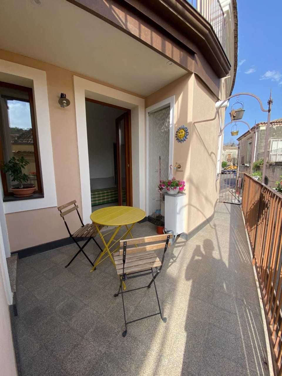 Property building, Balcony/Terrace