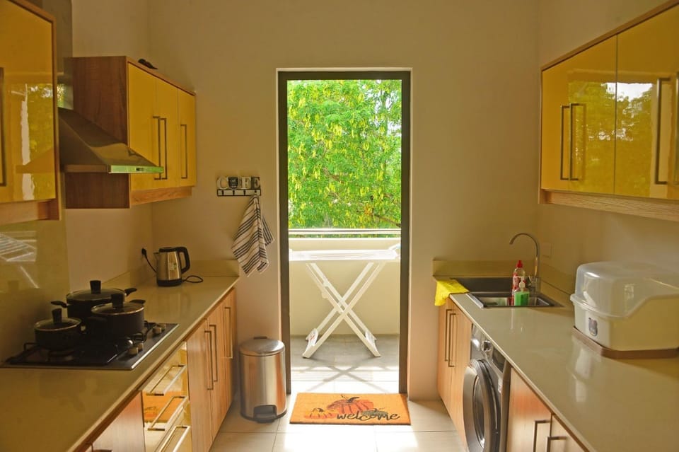 WESTWOOD APPARTMENT-C8 Penthouse with terrace FLIC EN FLAC Apartment in Flic en Flac