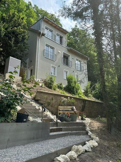 Zur Donauinsel Apartment in Bavaria