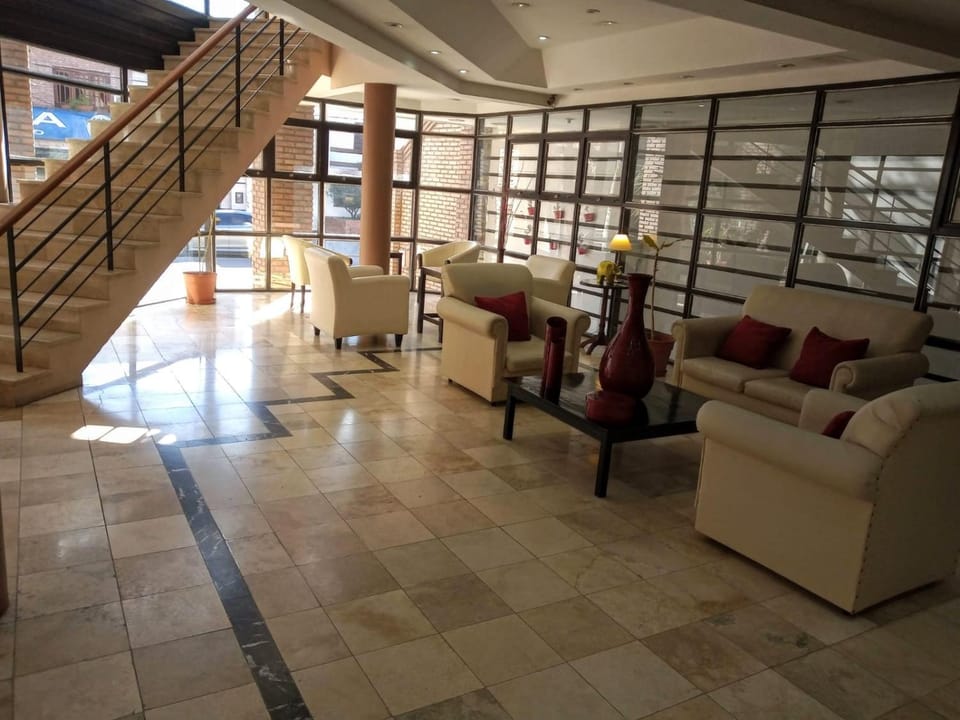 Lazaro hotel Hotel in Villa Mercedes
