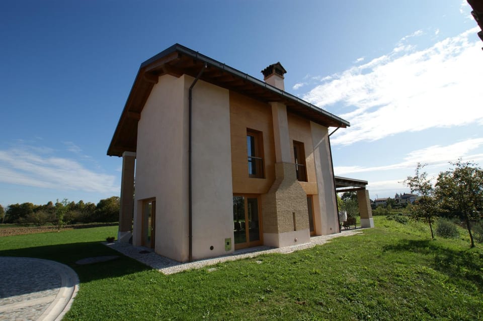 Facade/entrance, Facade/entrance, Garden, Business facilities, Area and facilities