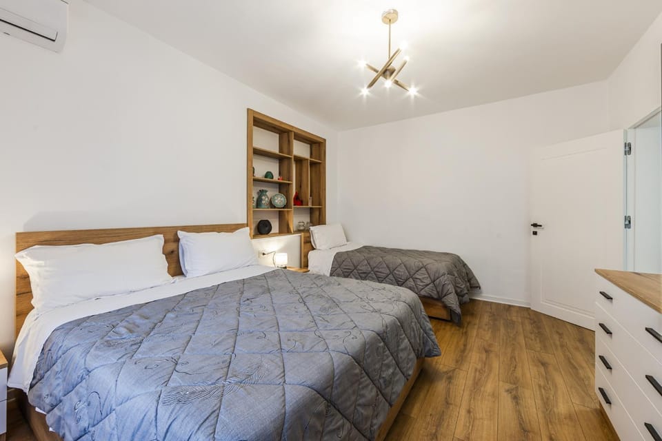 City Center Apartment Cozy 1BR with Patio by PikHost Apartment in Tirana
