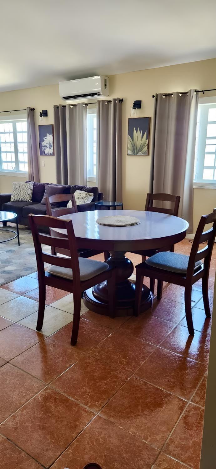 Dining area, Diving, Dinner