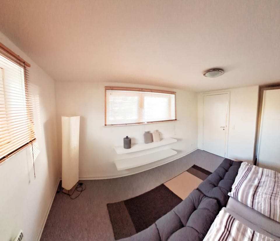 Bed, Seating area, Bedroom