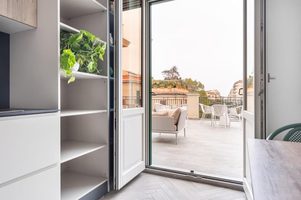 View (from property/room), Balcony/Terrace