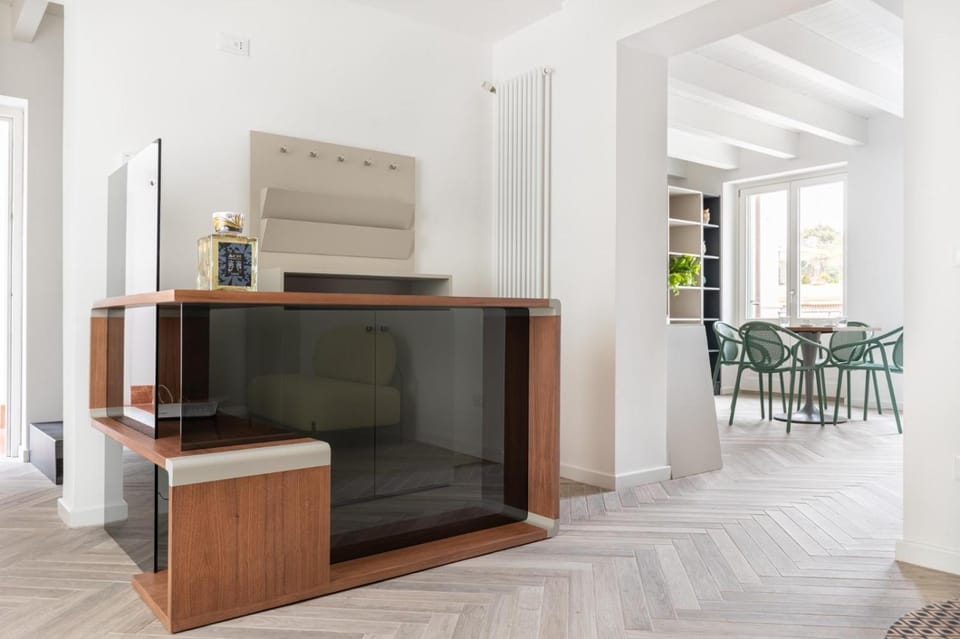 Communal lounge/ TV room, Lobby or reception