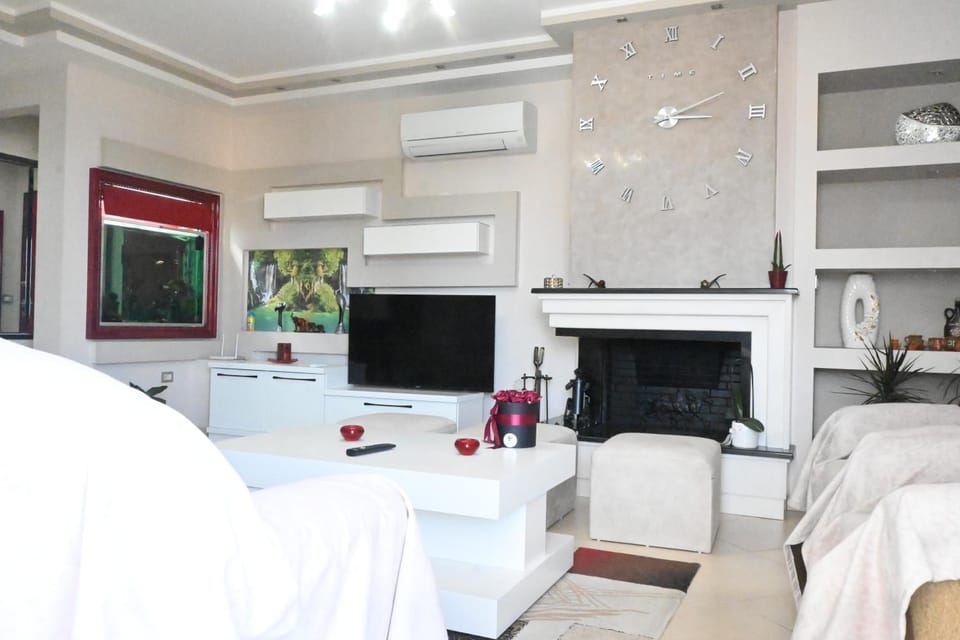 Central Roko Apartment Apartment in Sarandë