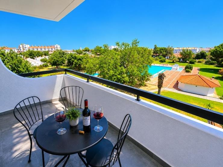 Patio, Day, Balcony/Terrace, Pool view, Swimming pool