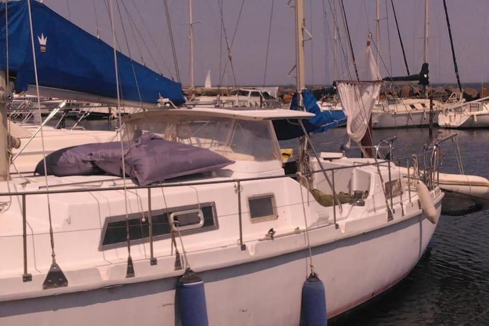 Mental'o Docked boat in Agde