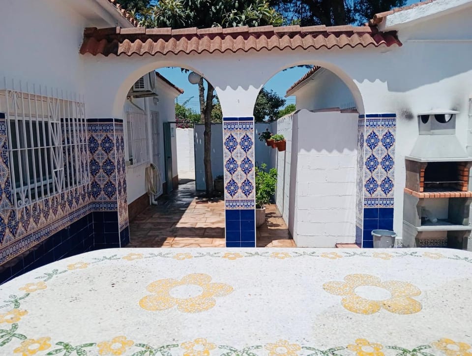 Entre Pinos Apartment in Chiclana de la Frontera