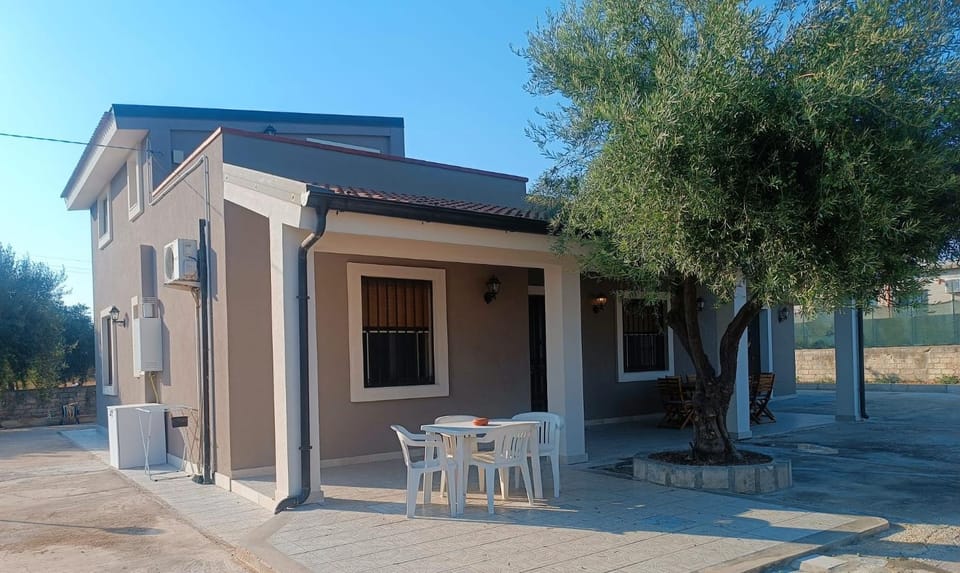 Property building, Patio