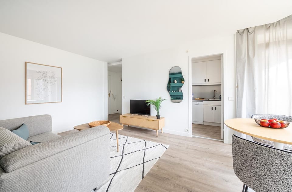 Living room, Seating area, kitchen