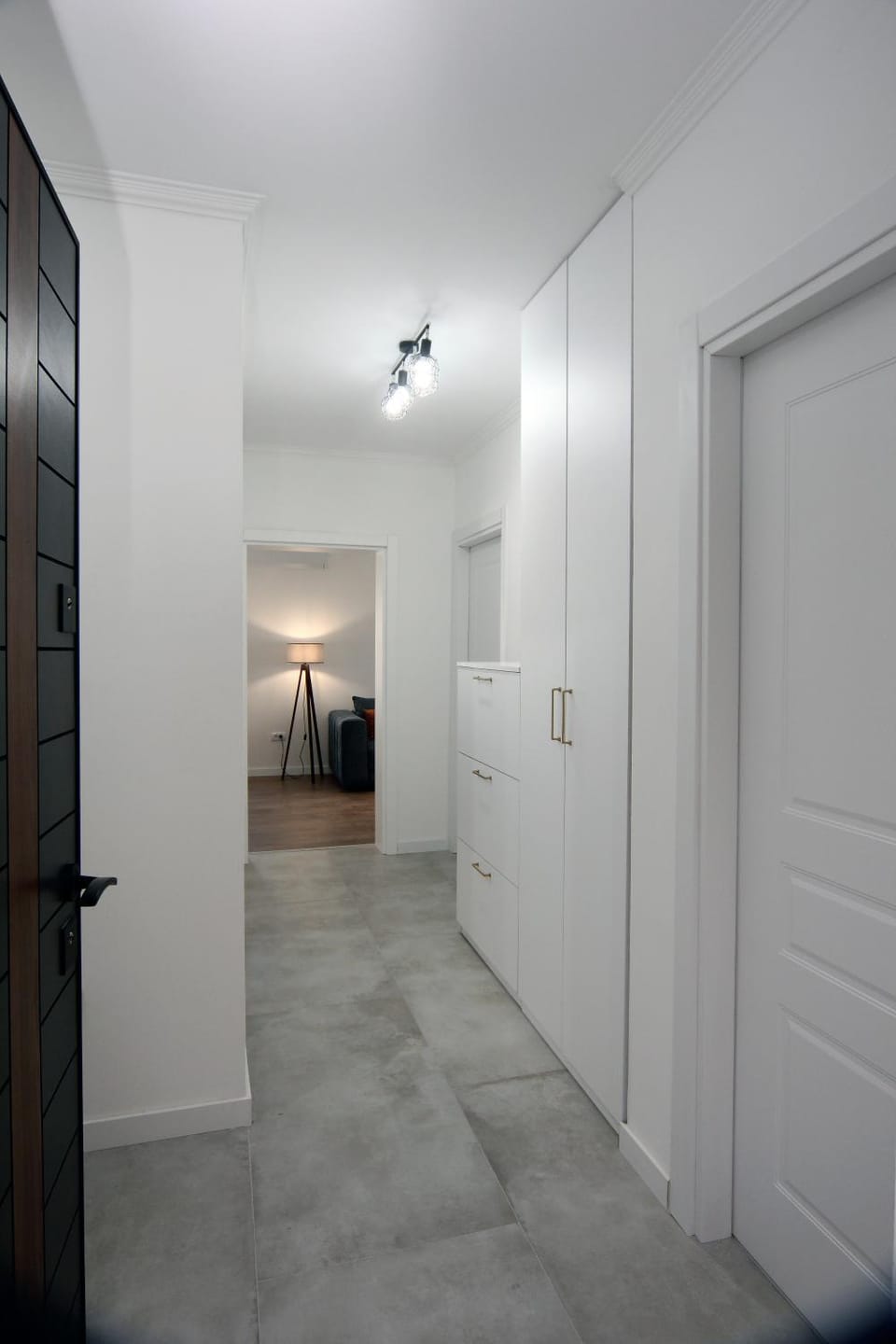 Lobby or reception, wardrobe