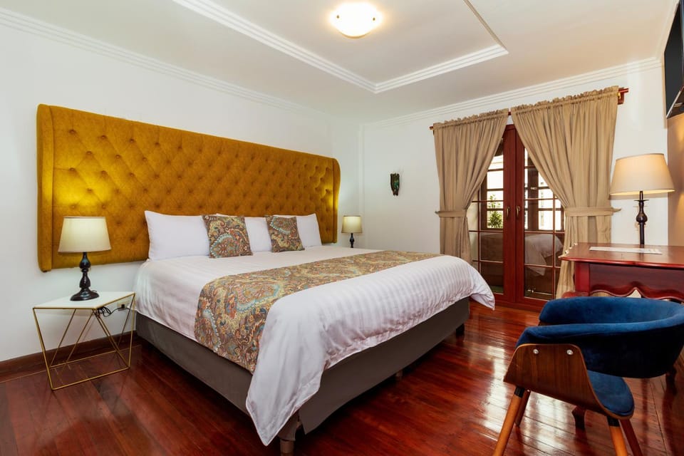 Bed, Photo of the whole room
