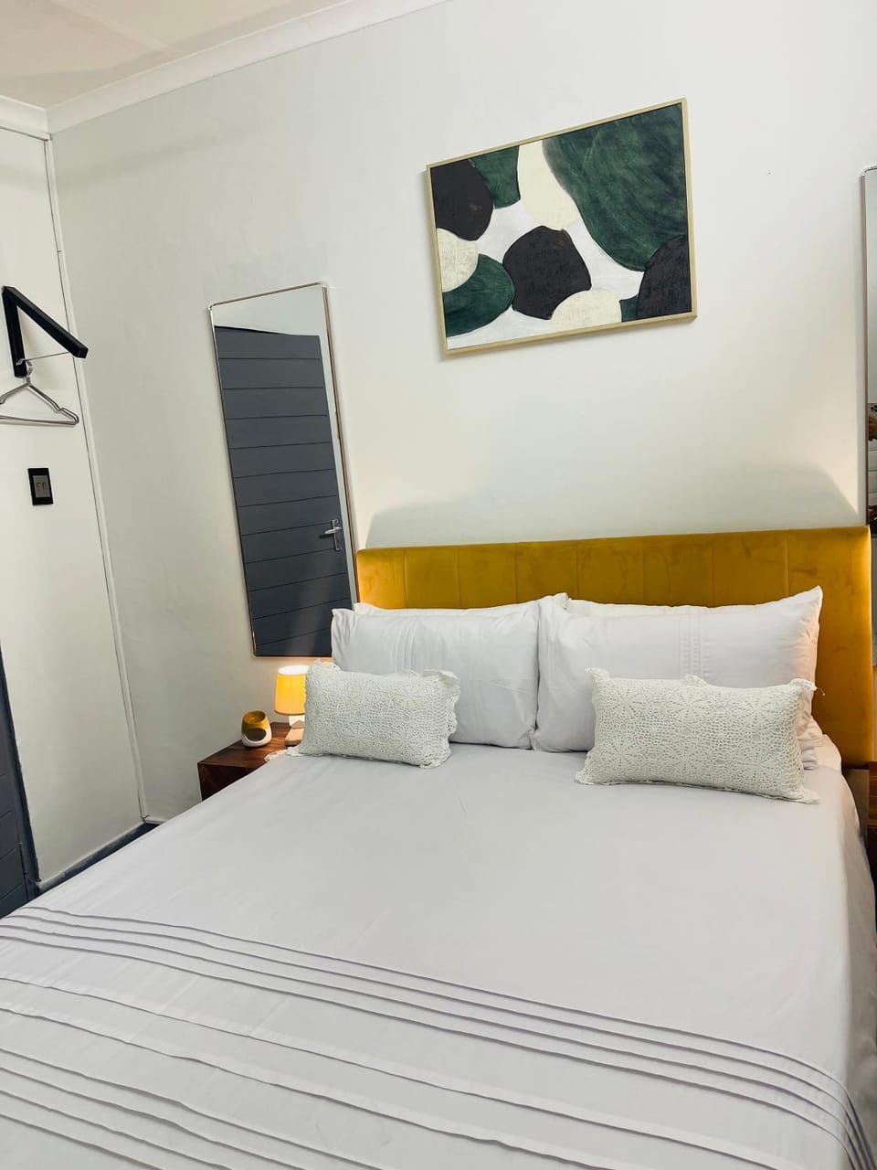 Private Cosy Cottage on Pelican Apartment in Durban
