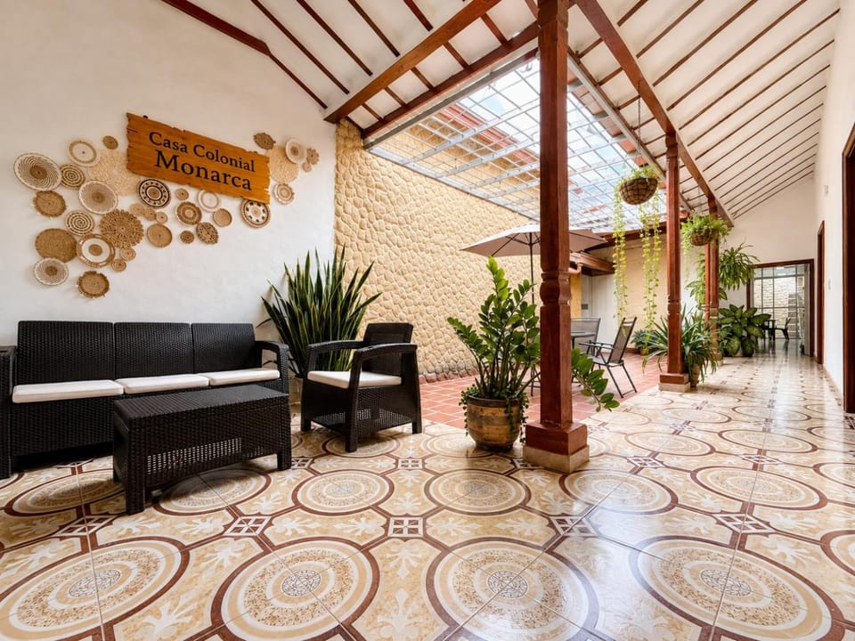 Casa colonial - Jacuzzi - cerca al parque principal - lundry - Tv House in Santa Fe de Antioquia